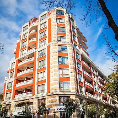 Apartment Luxury Escape Warna